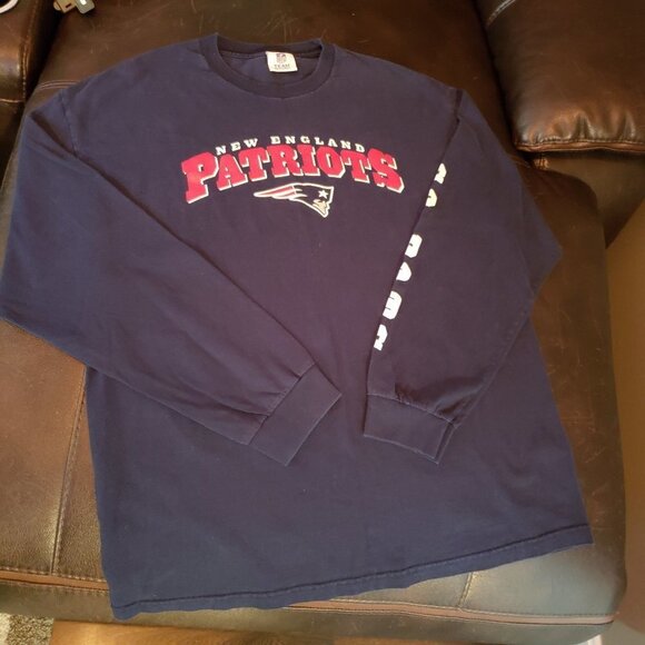 New England Patriots Long Sleeve T-Shirt | NFL Team Apparel | Size XL - Picture 2 of 7